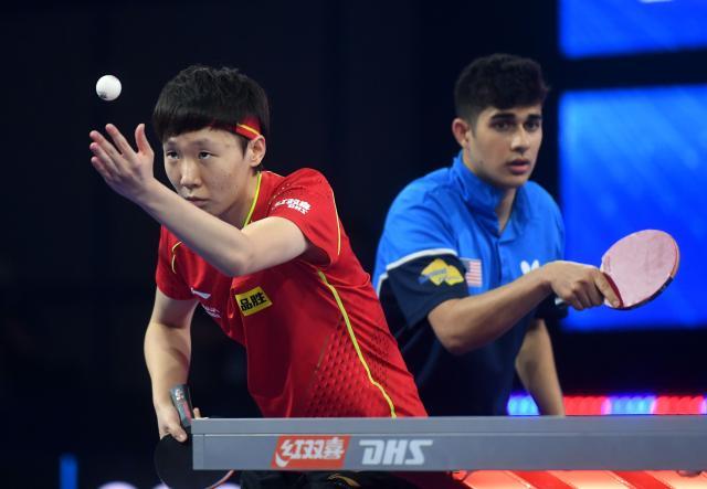 u8国际平台-中美混双组合世乒赛顺利过关 肖战双语指导解难题